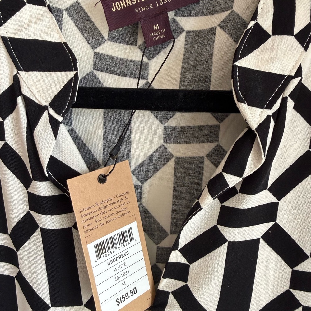 Johnson & Murphy NWT Medium Geometric Black and White Dress - Picture 3 of 5